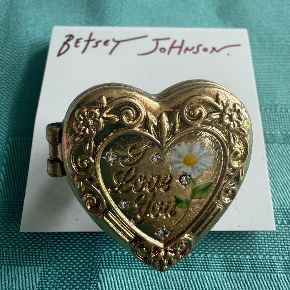 Betsey Johnson Heart Locket Ring